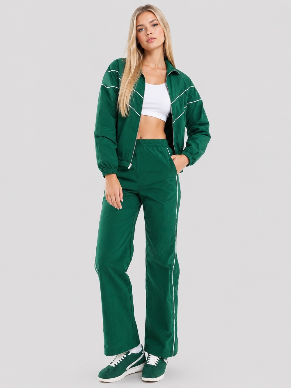 Nike Women Windrunner High Rise Track Pants Standard Fit Full Length Green Sz S